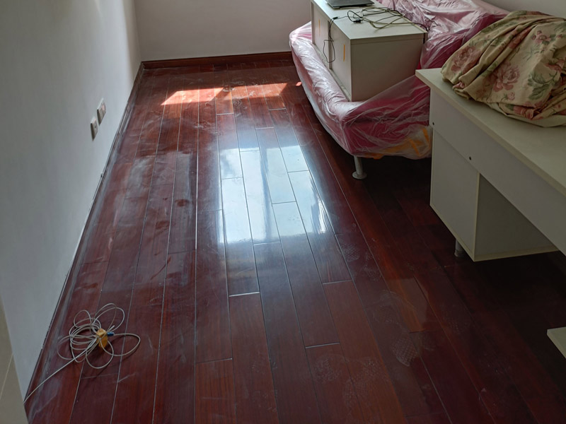 新裝的地板走路會響正常嗎(圖1)