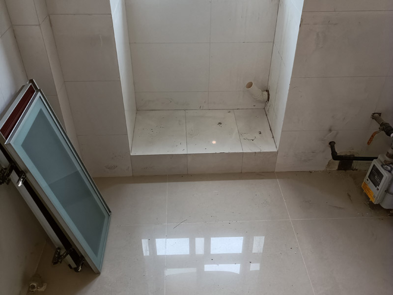 瓷磚開裂是換好還是修補好