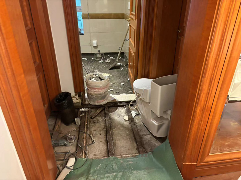 樓房衛生間漏水漏到樓下找誰