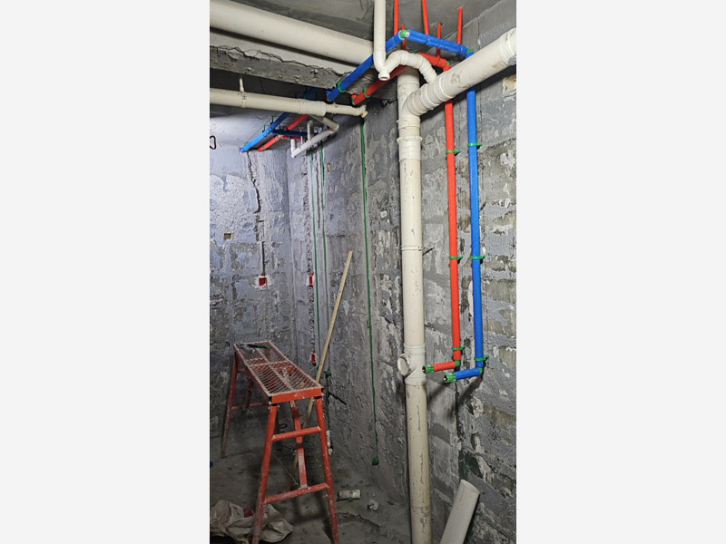 陽臺排水管總管接口漏水處理方法(圖1) 陽臺排水管總管接口漏水處理方法(圖1)