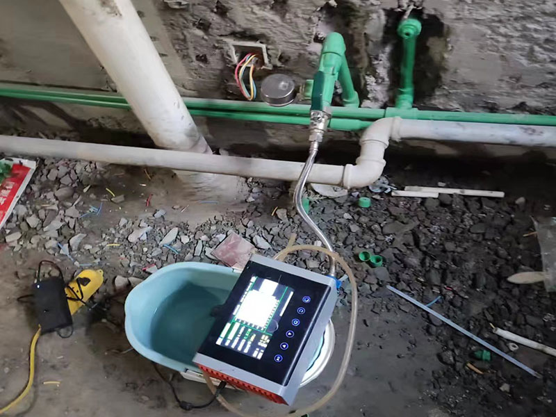 衛生間地漏周圍滲水原因大揭秘！3種自查方法+維修成本